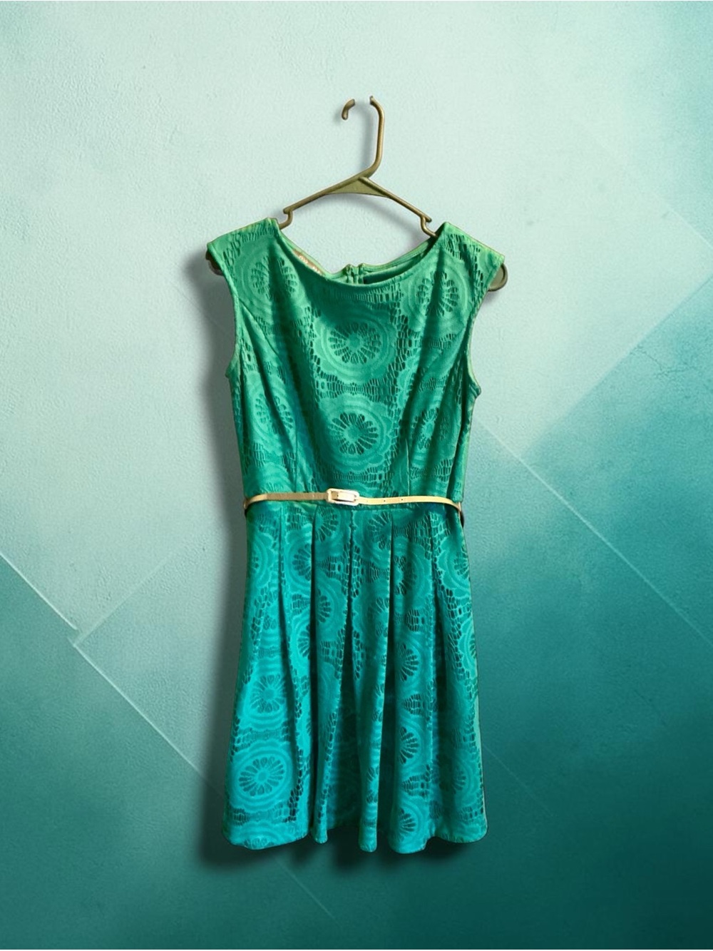 Roz and Ali Teal Lace Fit-and-Flare Dress with Belt size 8